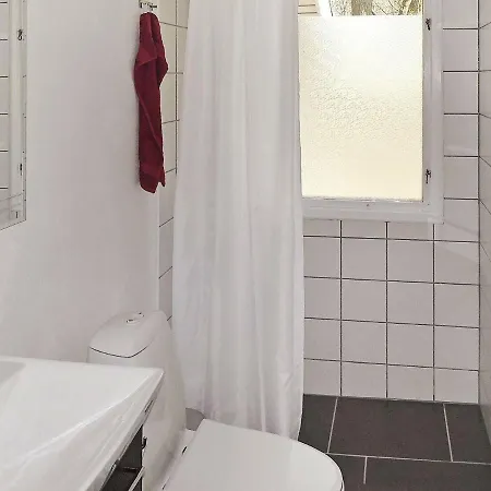 Three-bedroom Holiday In 2 Hébergement de vacances